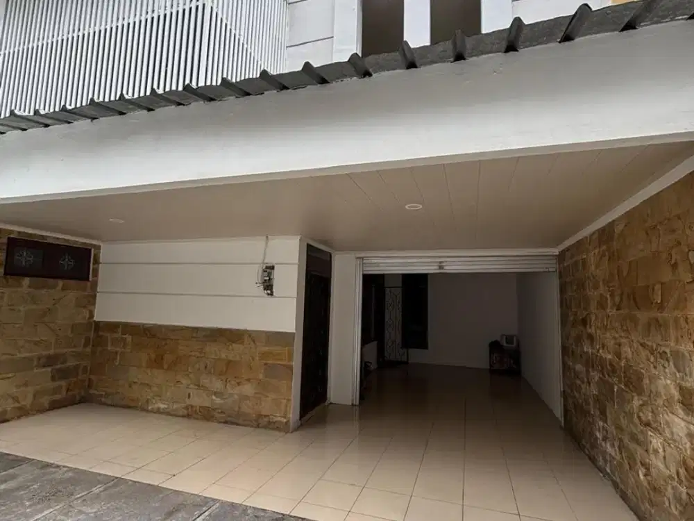 Jual Rumah area Senopati Kebayoran Baru Jaksel