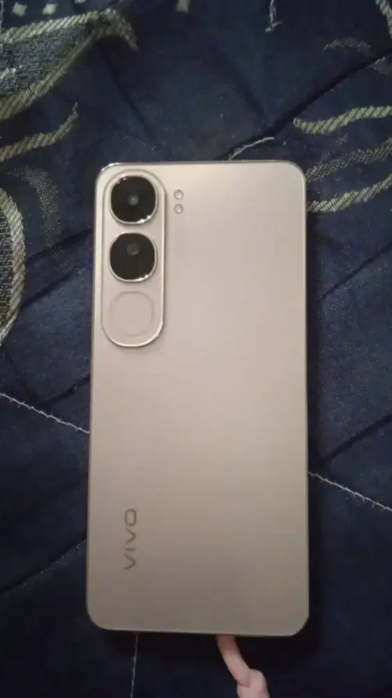 Vivo v 40 lite 4g 8gb 256