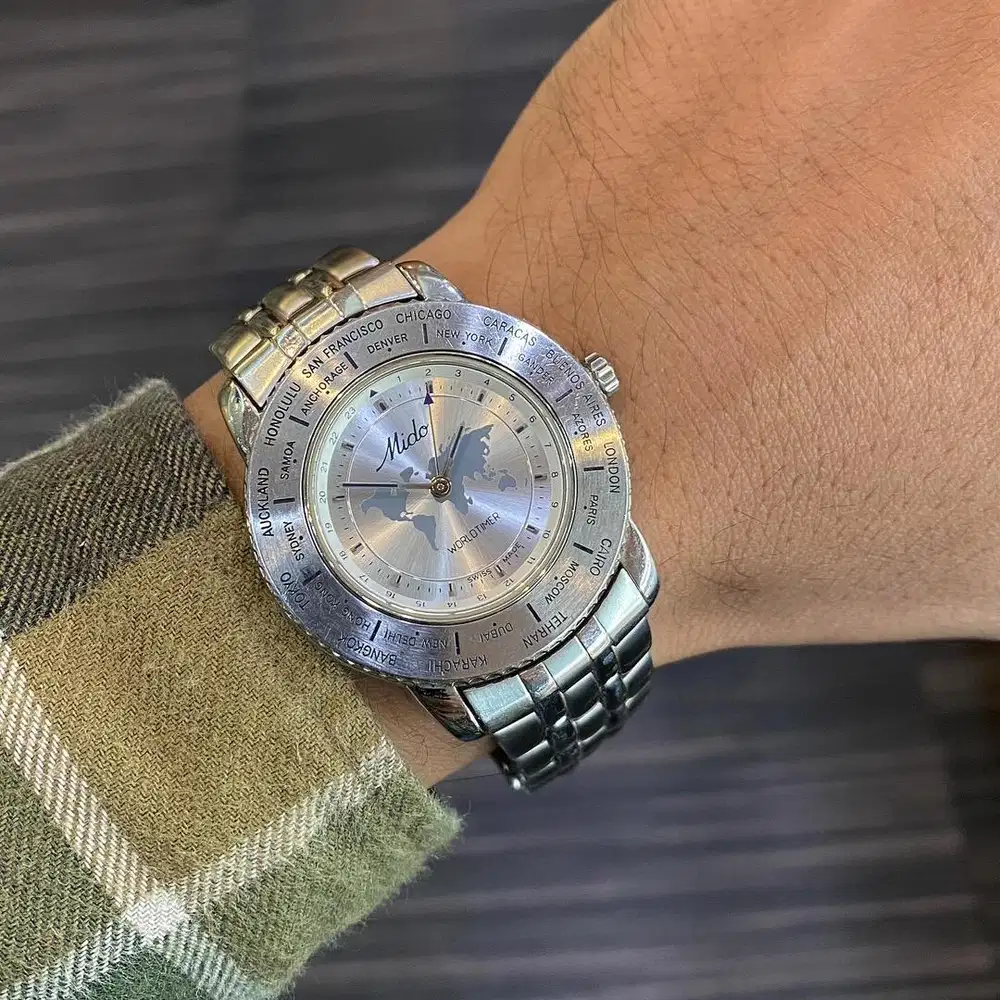 Mido World Timer 5200 Quartz 38.9mm