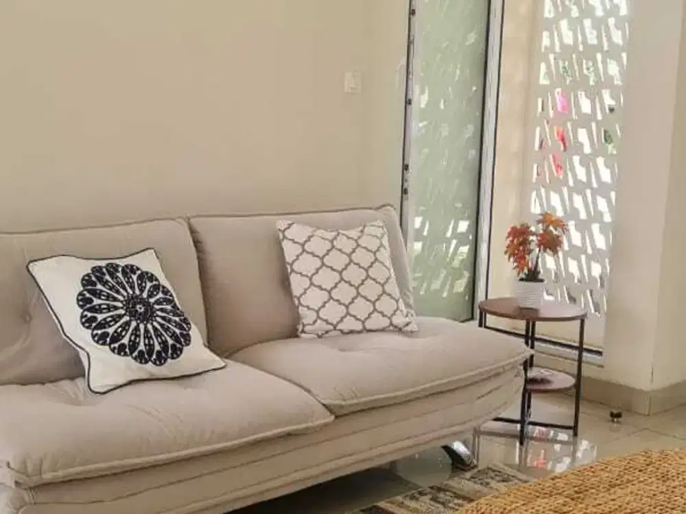 DIJUAL RUMAH FULL FURNISHED CLUSTER AMANDA