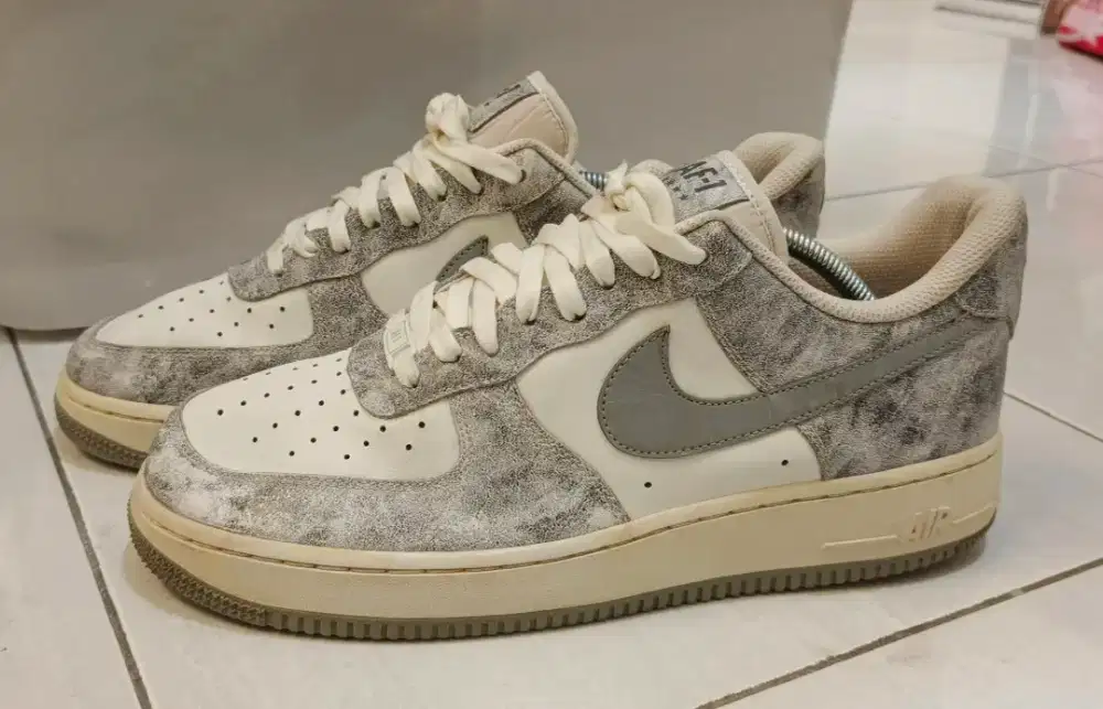 Sepatu Nike Air Force 1 Low Rock Ash Size 44,5