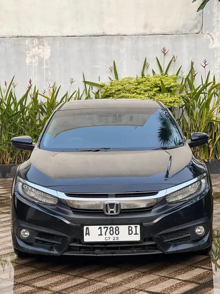 CIVIC ES sedan 1.5cc AT 2018