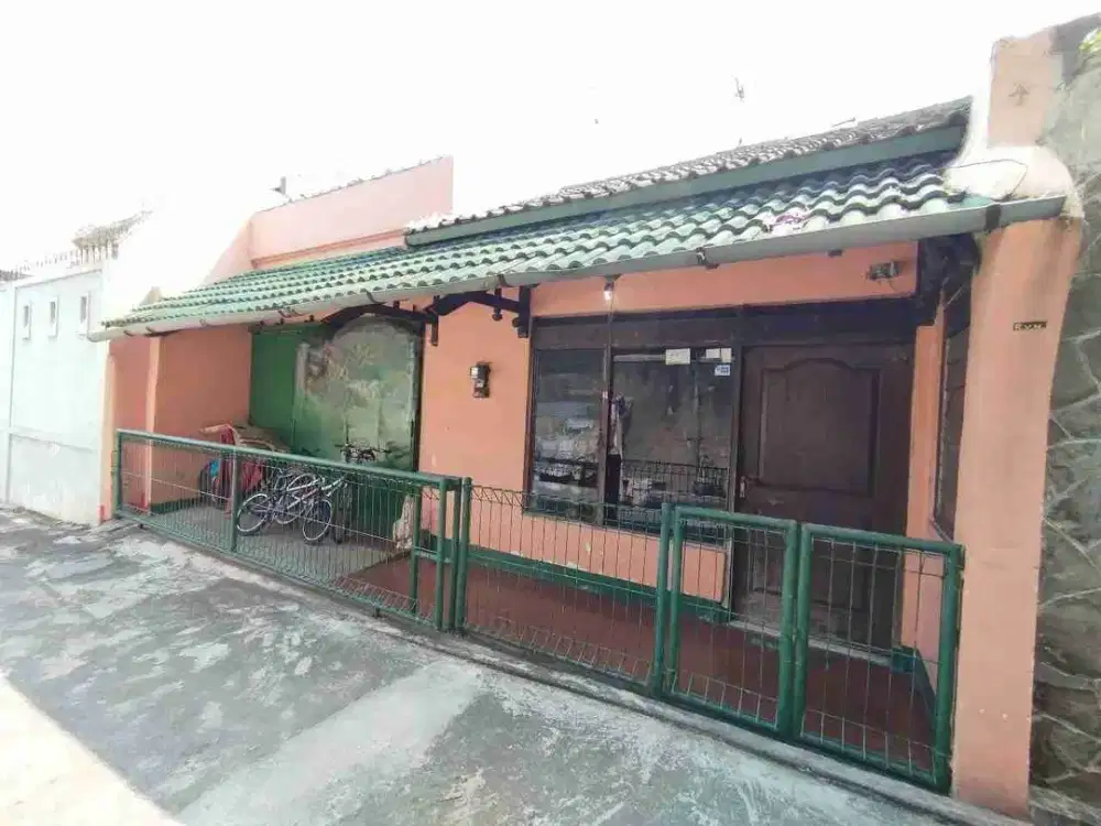 Rumah Murah Sangat Strategis Timur Pasar Gedhe , Sudiroprajan  Jebres Solo
