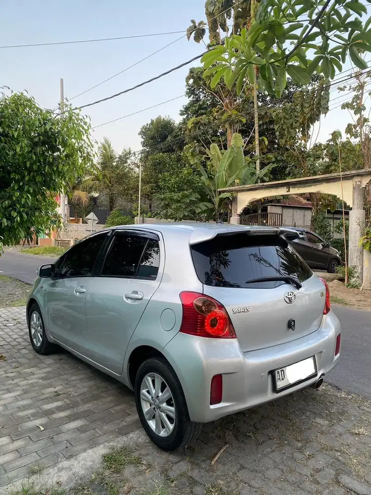 Yaris MMC Manual 2012 Kondisi Bagus Siap Pakai