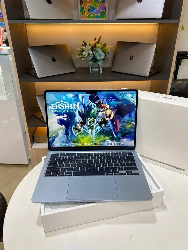 MacBook Air M4 2025 Ram 16 GB Storage 256 GB
