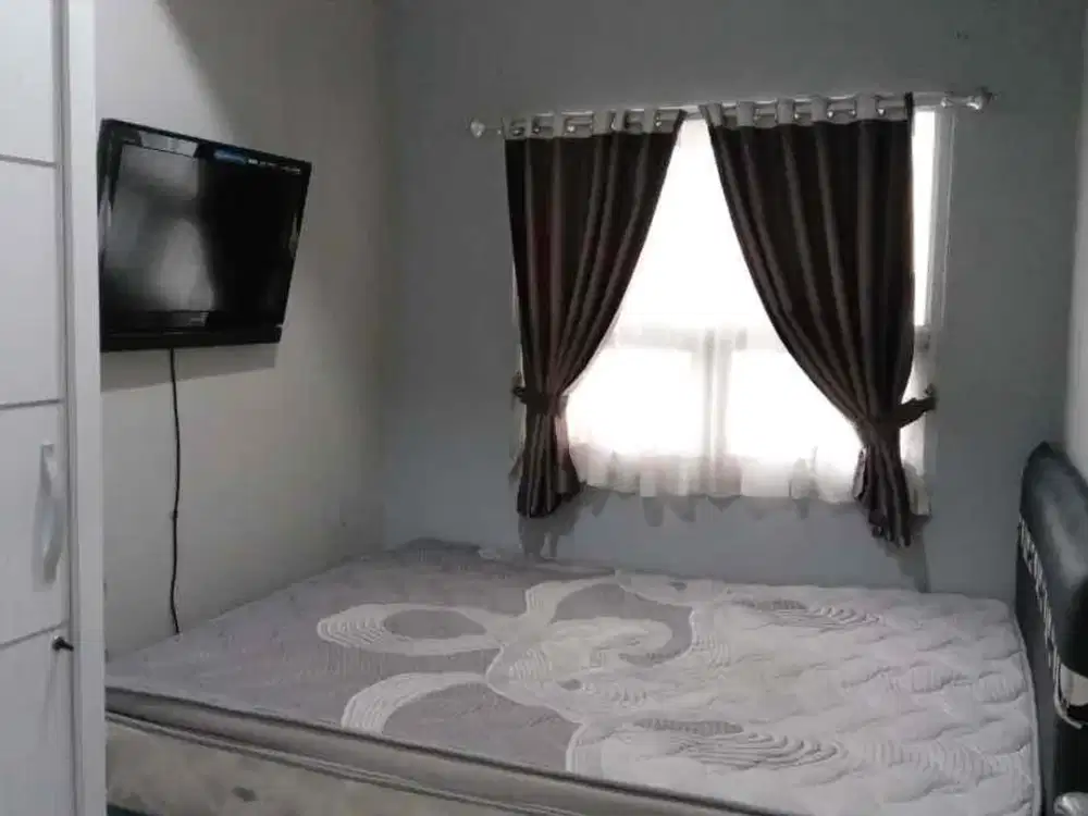 Disewakan Unit Apartemen Menara Kebon Jeruk. Per 6 Bulan. Tipe 1 Bedroom. Furnished. Jakarta.