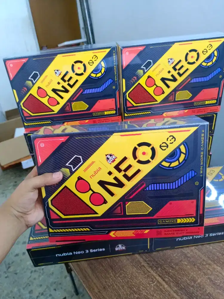 Nubia Neo 03 5G 8/256Gb Paket Gift Box