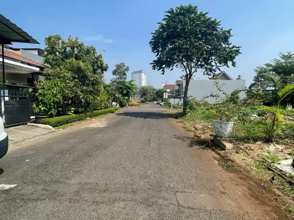 Tanah Kavling Di Metro Permata Tangerang Luas 300m2 HGB Hadap Selatan