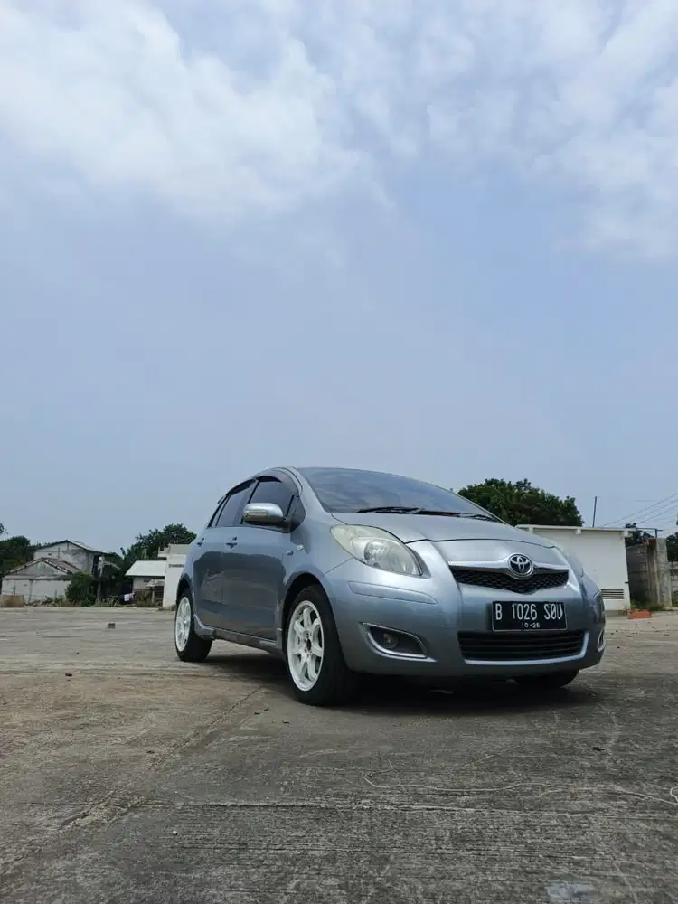 Toyota Yaris 2011 Bensin