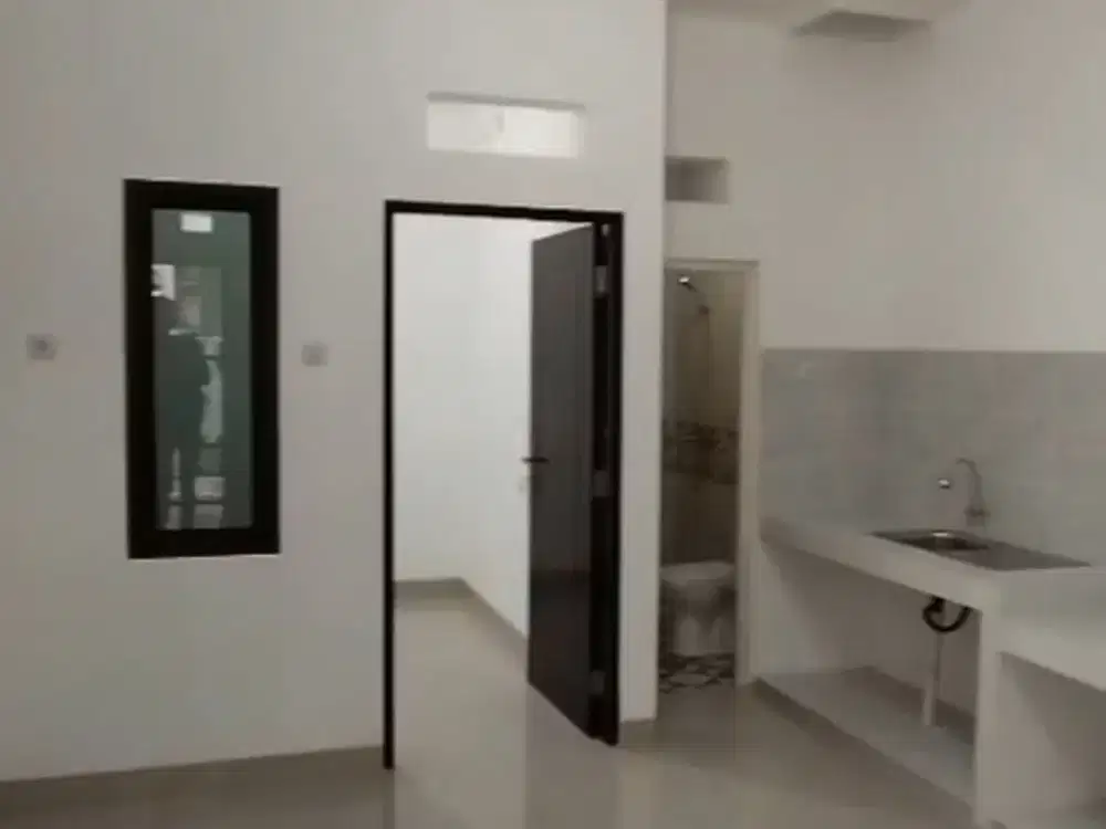 Jual Rumah Baru 3 Lantai di Duri Kepa Tanjung Duren Jakarta Barat