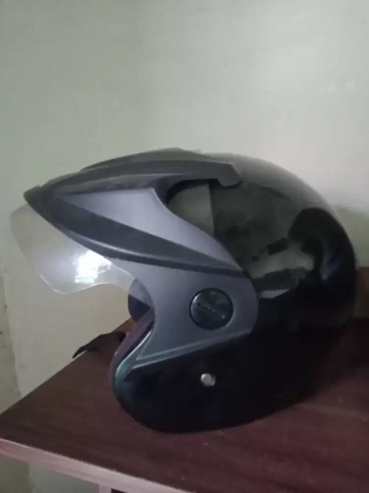 Helm Bawaan Motor Honda