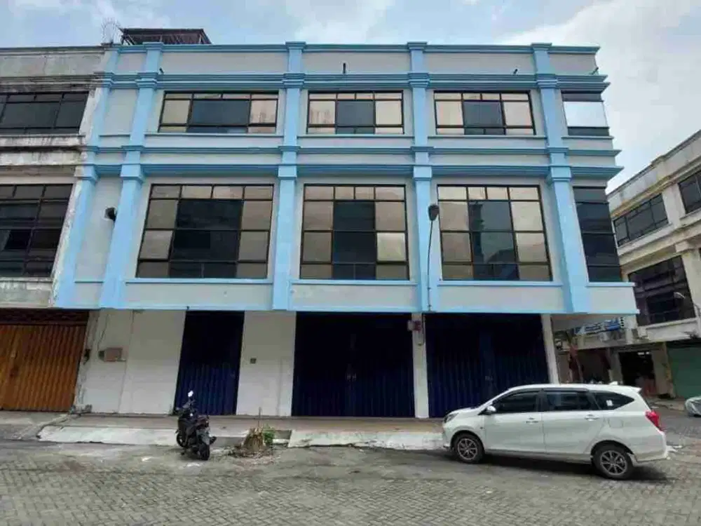 Dijual Ruko sangat Murah di Rungkut Megah Raya Hook Parkiran Luas Strategis 3 lantai Terawat BU Siap Cepat dia dapat