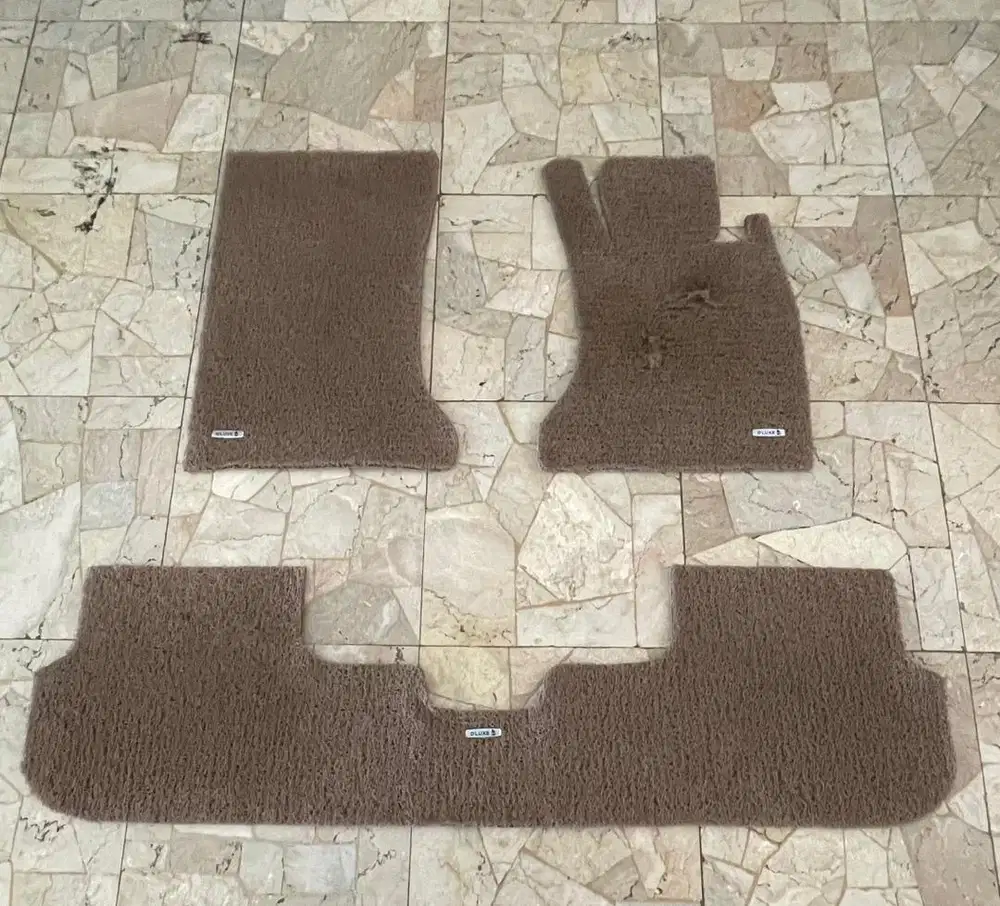 Karpet D’Luxe untuk BMW F10 tahun 2010 sampai 2016