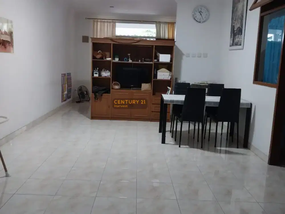 Rumah Bagus 2 Lantai Siap Huni Di Cluster Meadow Green Lippo Cikarang