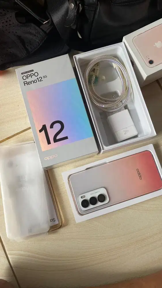 rare 9 bln pake oppo reno 12 5G 12/256gb pink masih garansi