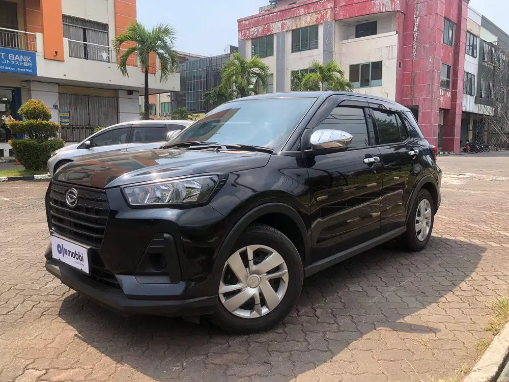 DP MURAH - Daihatsu Rocky 1.2 M Bensin-AT 2021