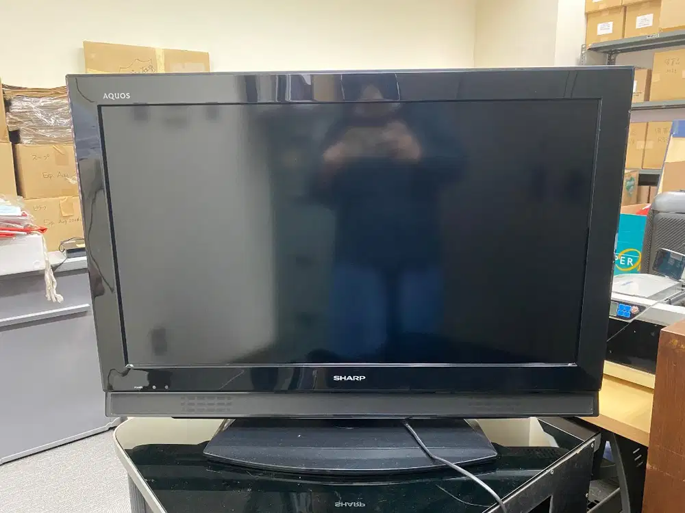 TV digital sharp aquos 32 inch (2 unit take all)