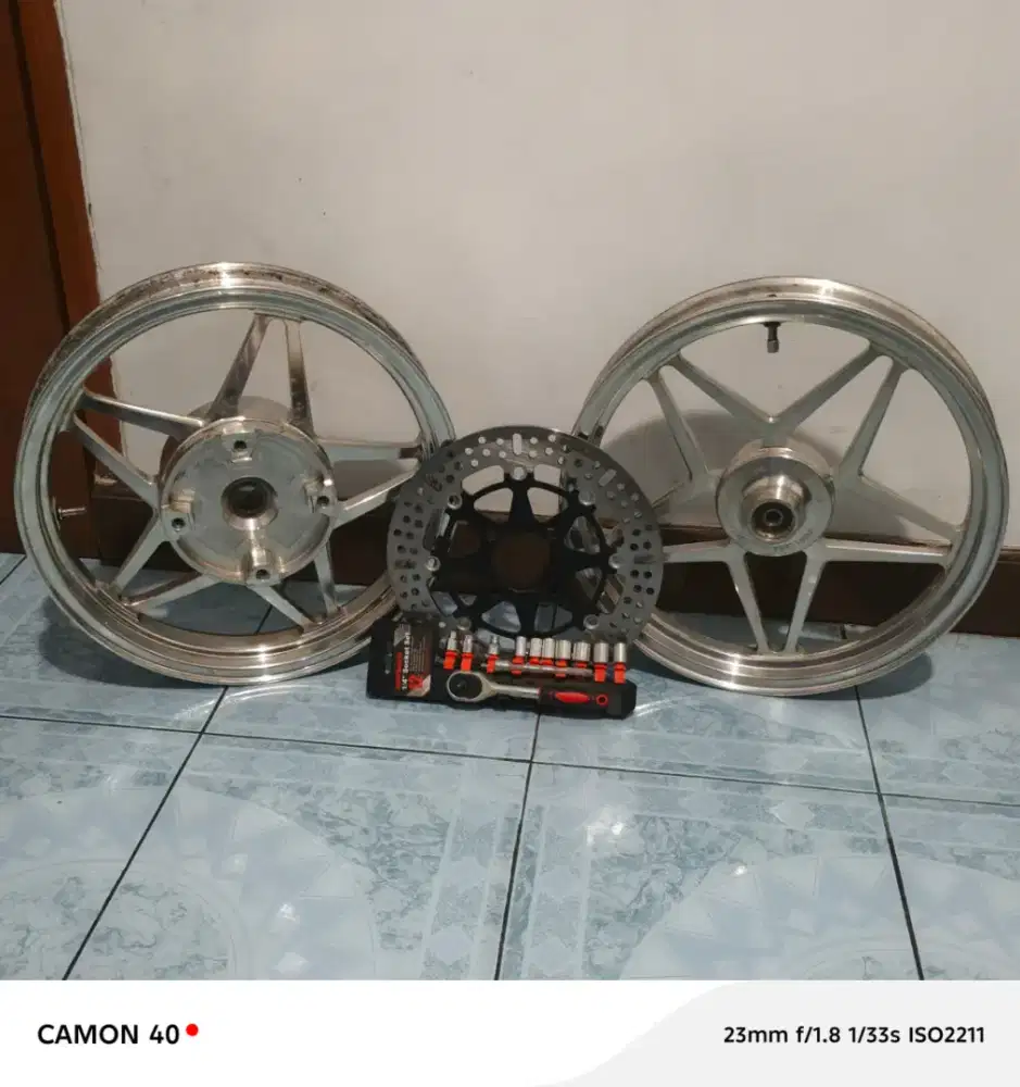 Di jual aksesoris buat motor