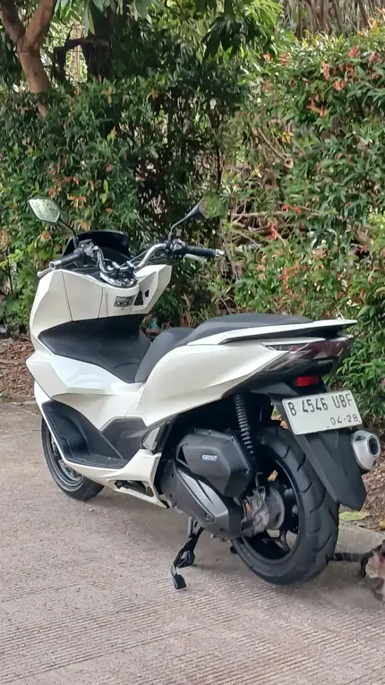 Honda NEW PCX 160 CBS tahun 2023 Siap Pakai
