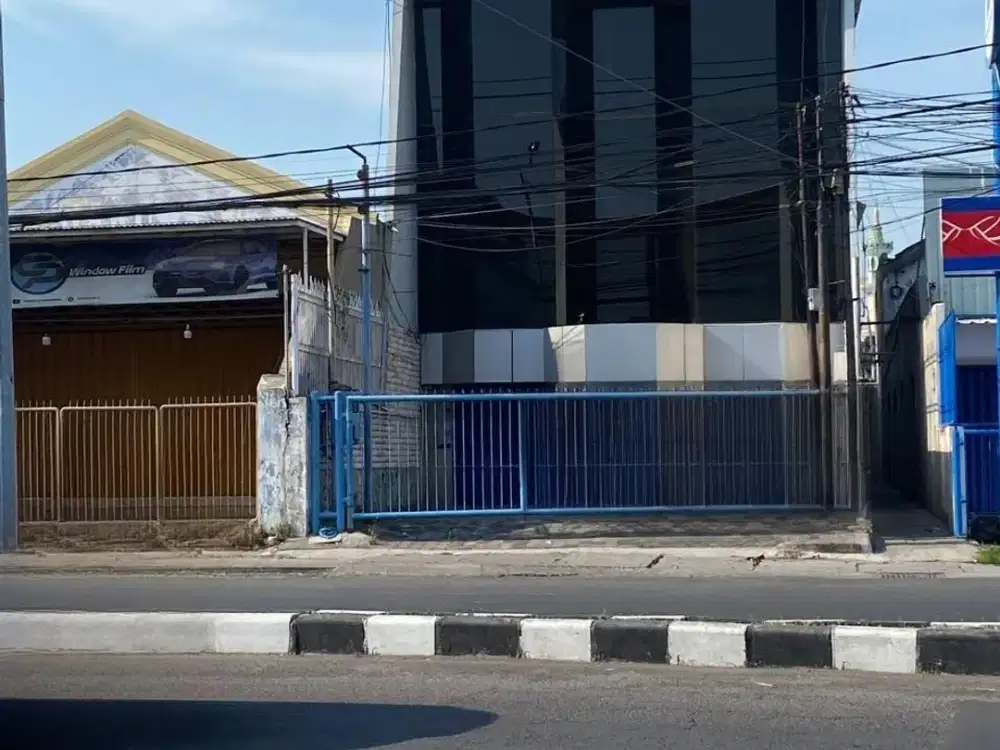 RUKO 3 lantai siap huni DI MARGOREJO indah dekat Superindo.