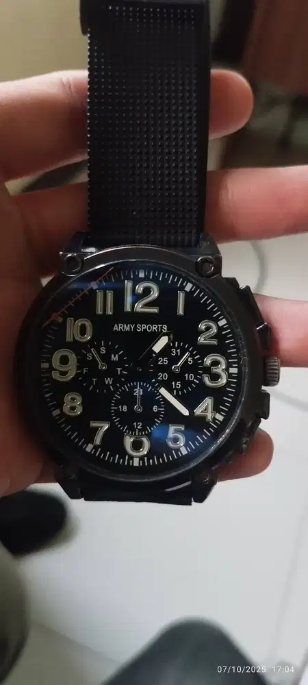 Jam tangan pria mewah