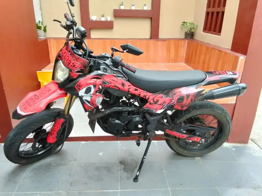 Motor Trail Mesin Honda Tiger 2000