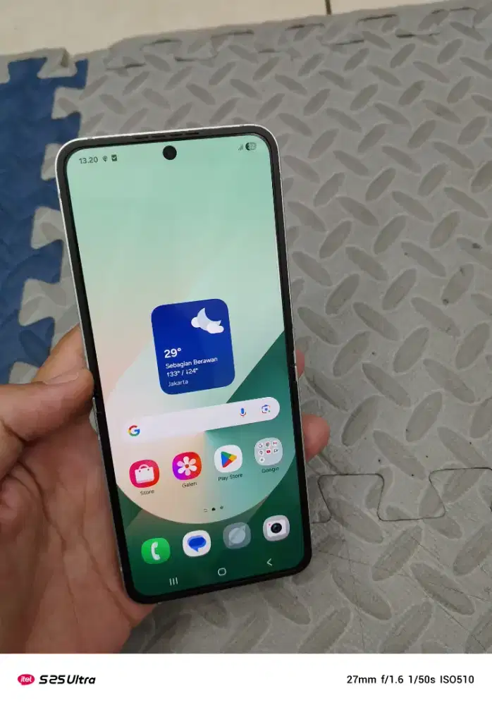 Samsung z flip 6 12/256 jaringan 5G resmi Indonesia kondisi super