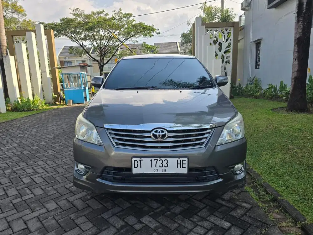 TOYOTA INNOVA G LUXURY 2013