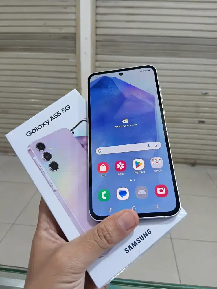 Samsung a55 5g 12/256 byk di cari resmi Indonesia kondisi istimewa