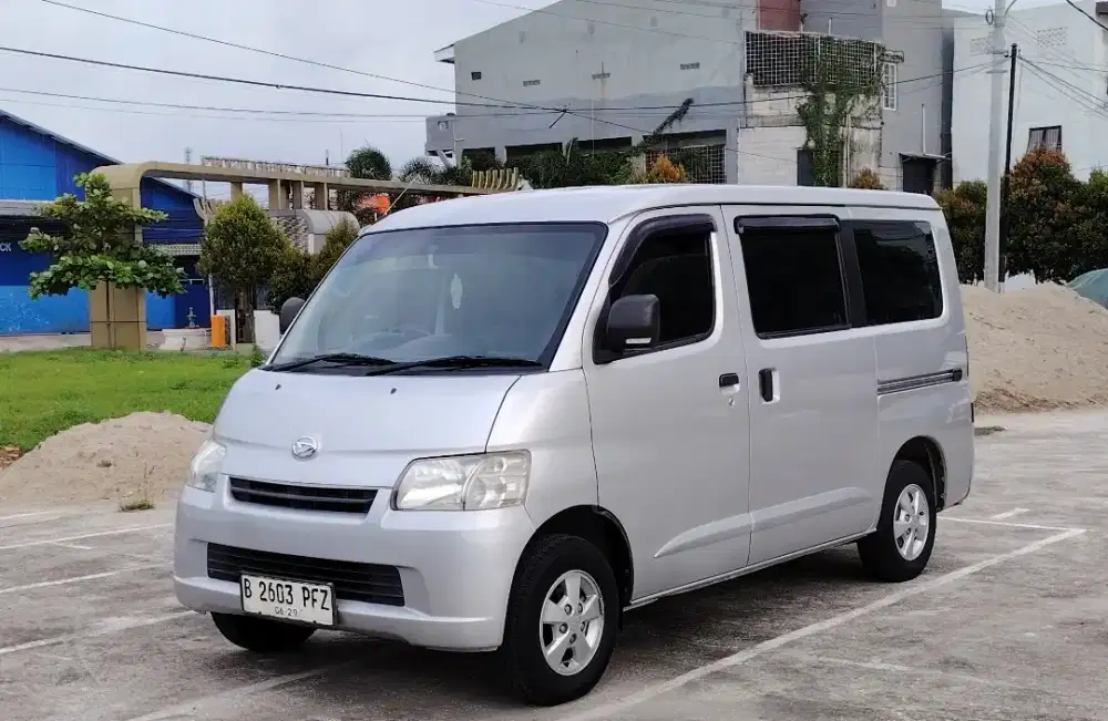 Daihatsu Granmax D 1.3 minibus 2020(nik 2019)