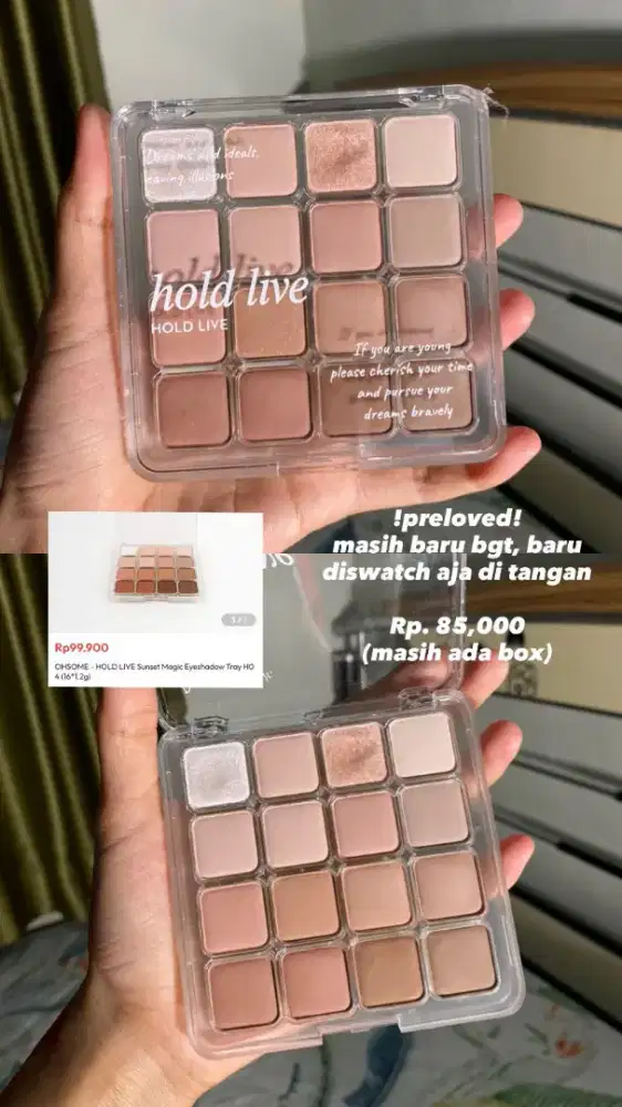 Make Up Hold Live eyeshadow tray