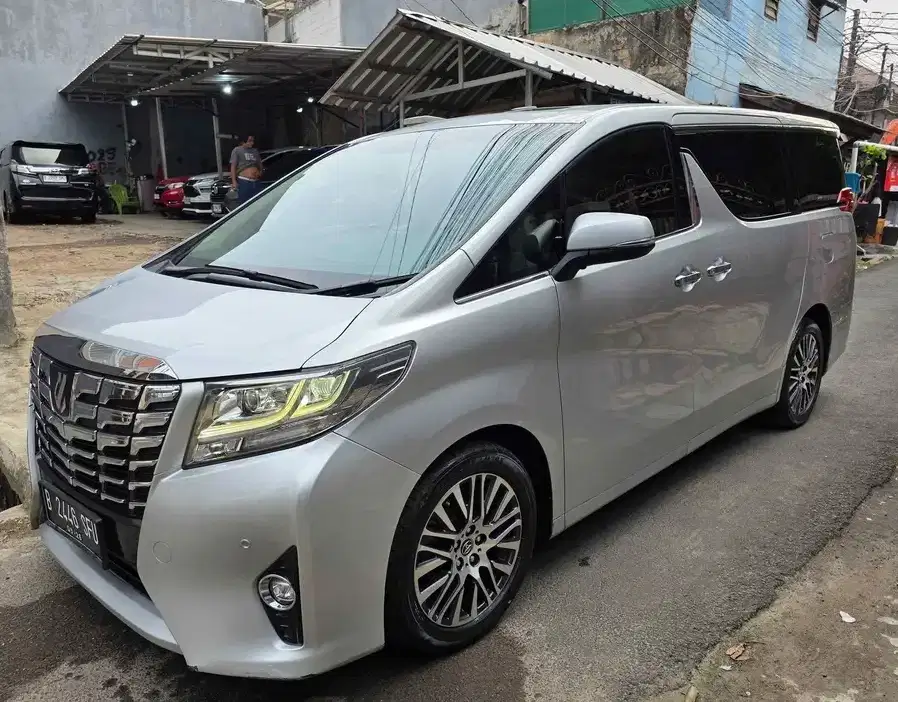 Toyota Alphard 2015 Bensin