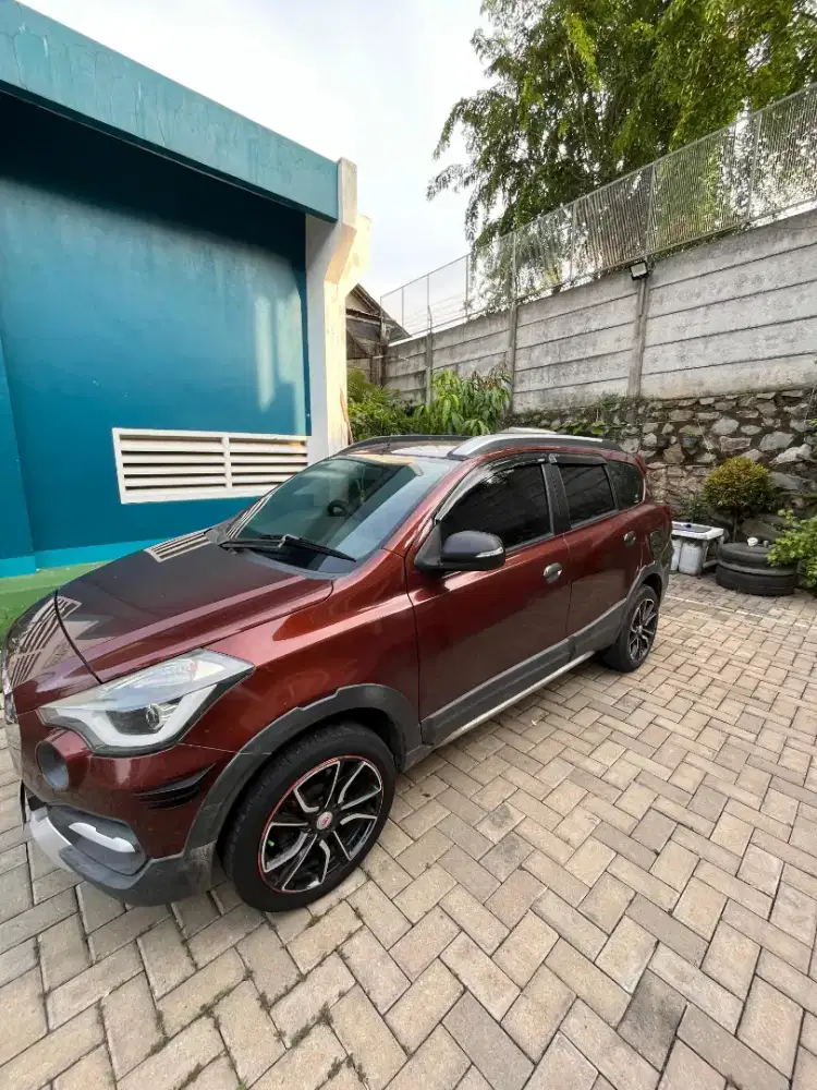 DATSUN CROSS AT 1.2 cc
