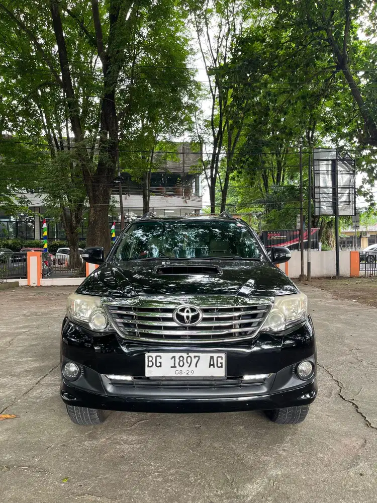 Toyota Fortuner 2.5 G Solar AT 2014