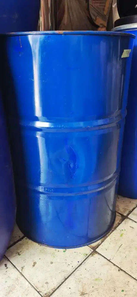 Drum Kaleng atau Besi