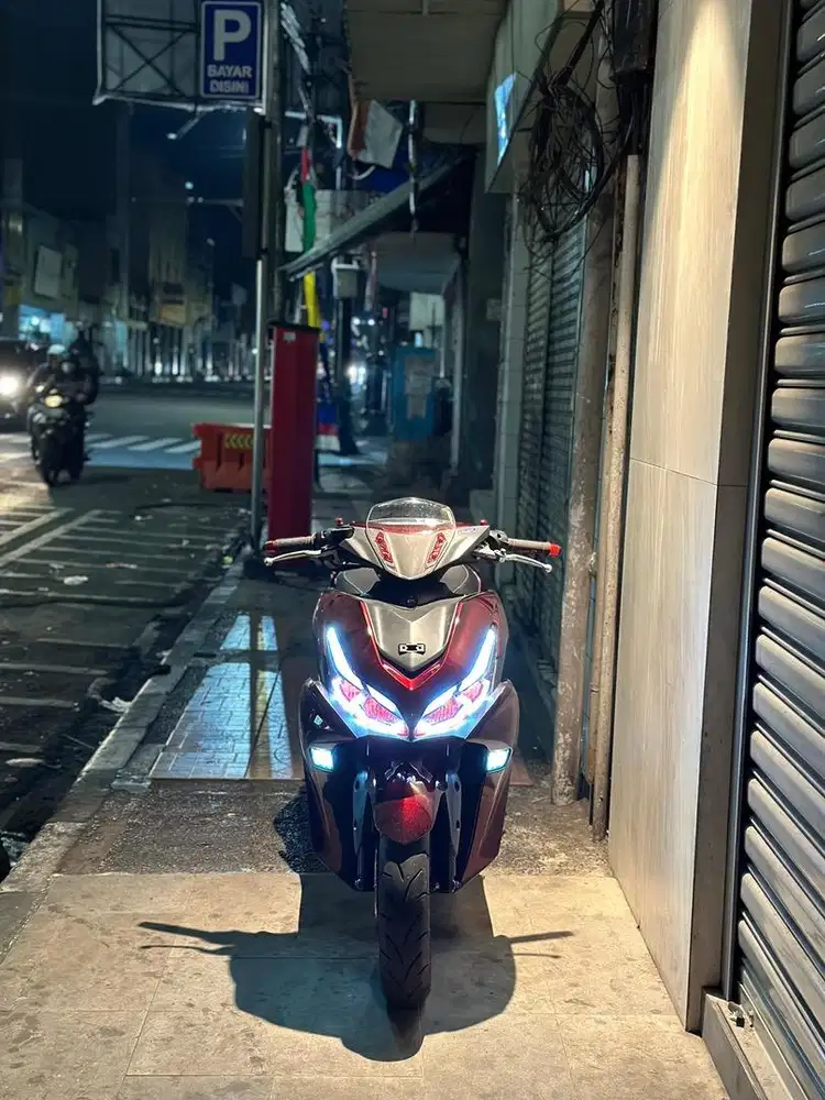 Aerox Connected 2022