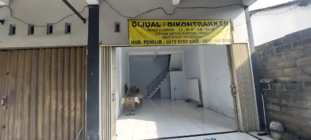 DISEWAKAN SEGERA RUKO 2 LANTAI LOKASI STRATEGIS COCOK BUAT KANTOR/TOKO