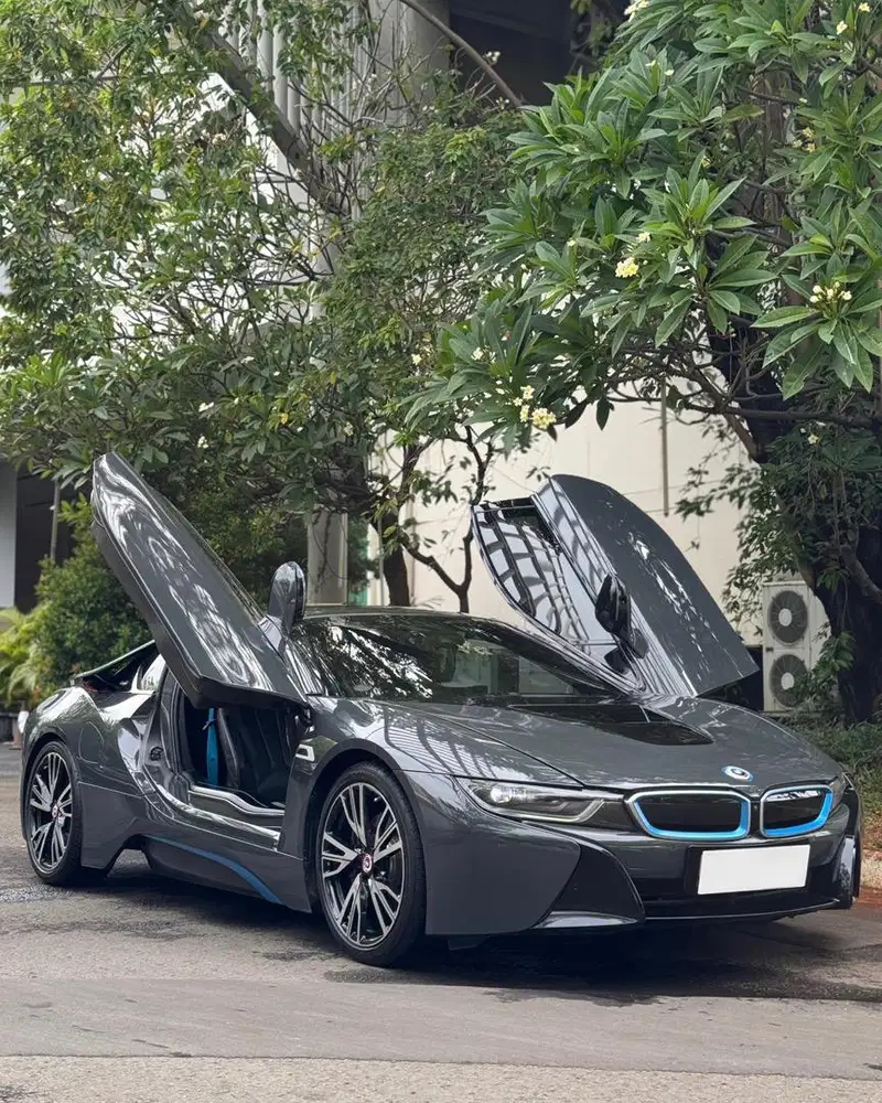 BMW i8 Roadster Coupe 2015