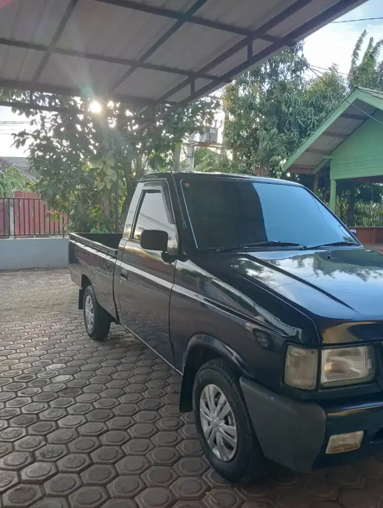 Mobil panther pick up 2013 Turbo