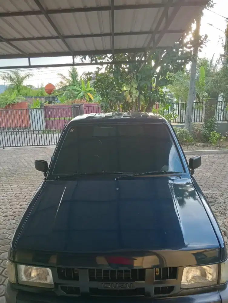 Mobil panther pick up 2013 Turbo