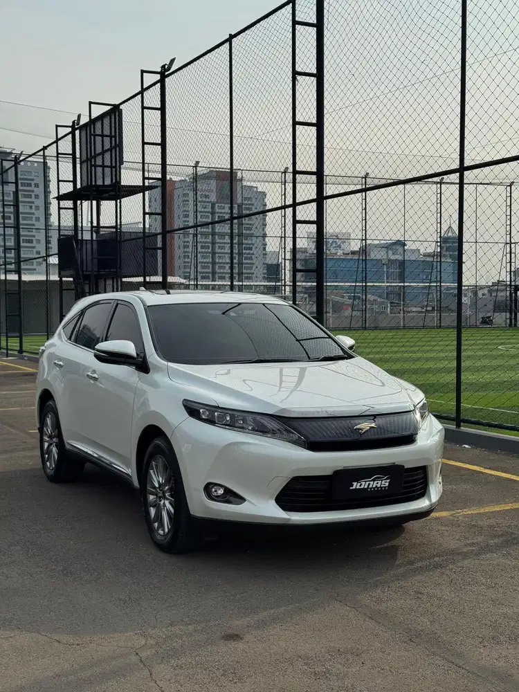 TOYOTA HARRIER 2015 PUTIH MURAH