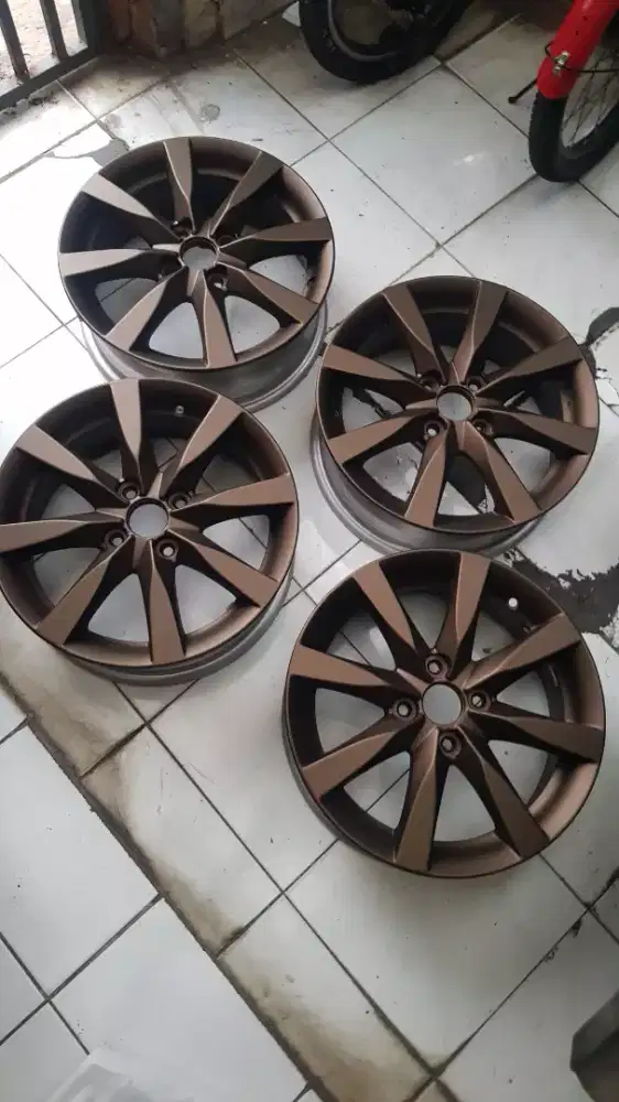 Velg suzuki splash