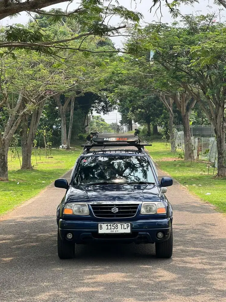 Suzuki Escudo 2001 Bensin