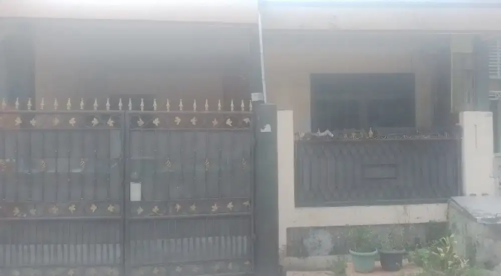 Rumah dijual di Villa Regensi Tangerang 2