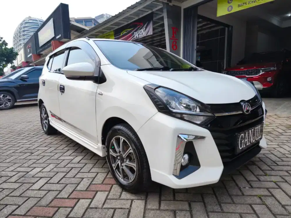 Daihatsu AYLA 1.2 R AT 2020 putih