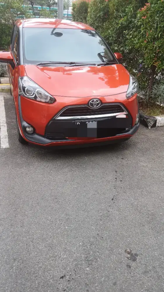 Dijual Sienta th 2016 pajak panjang