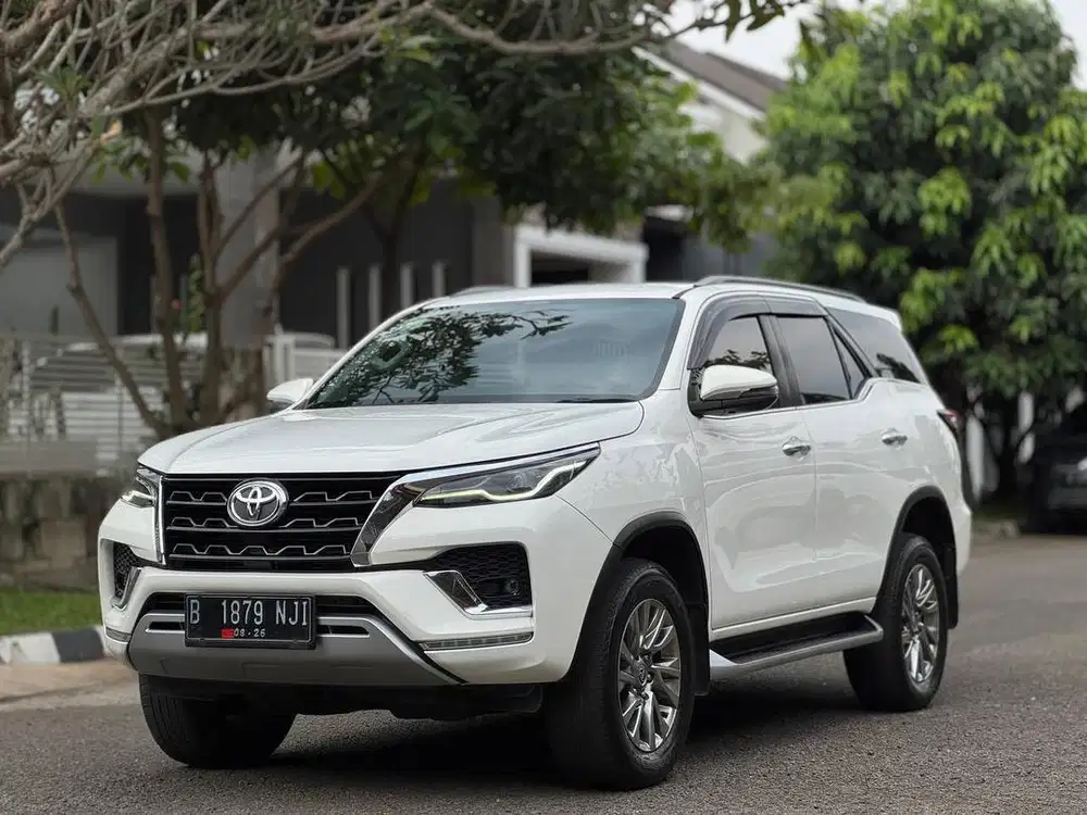 TOYOTA FORTUNER VRZ 2.4 FACELIFT MATIC 2021 PAJAK PANJANG