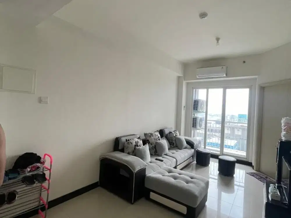 Termurah Jual Apartemen Pakuwon Amor Semi Furnished