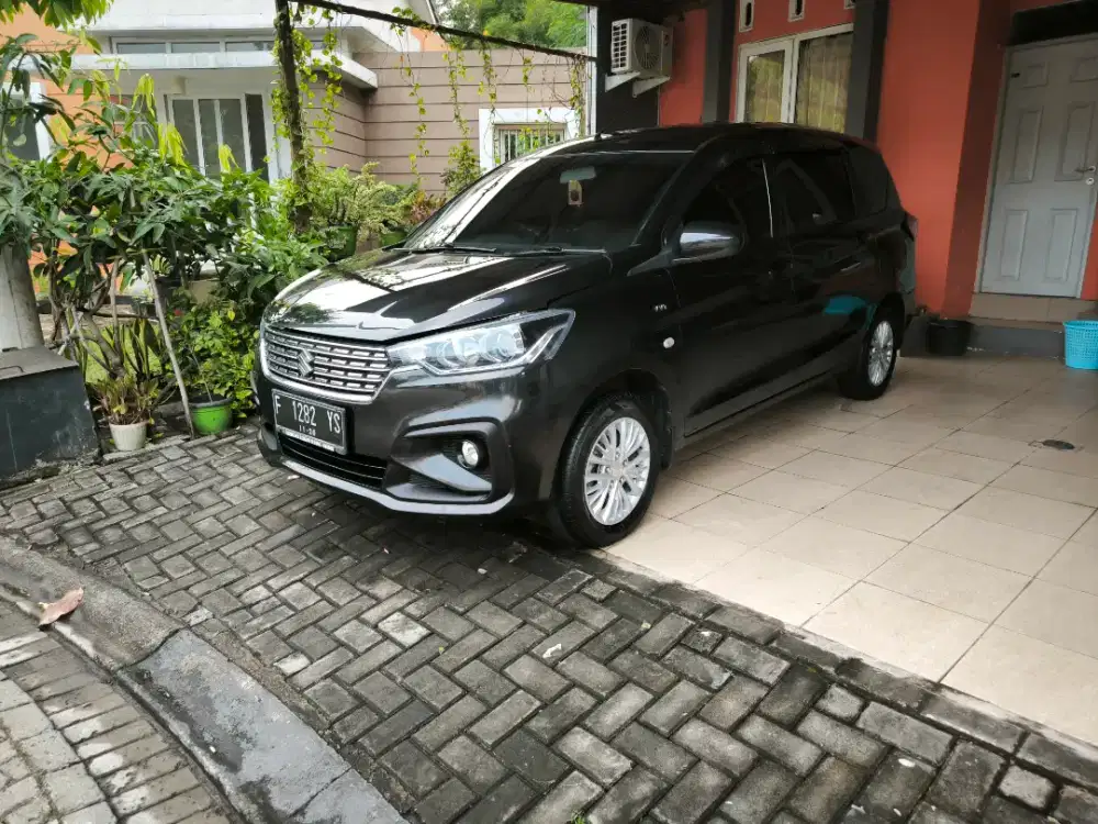 Suzuki Ertiga GL AT 2021