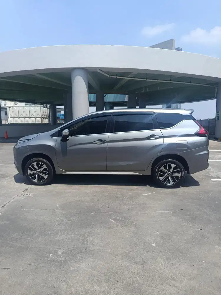 Xpander Ultimate AT Matic 2019